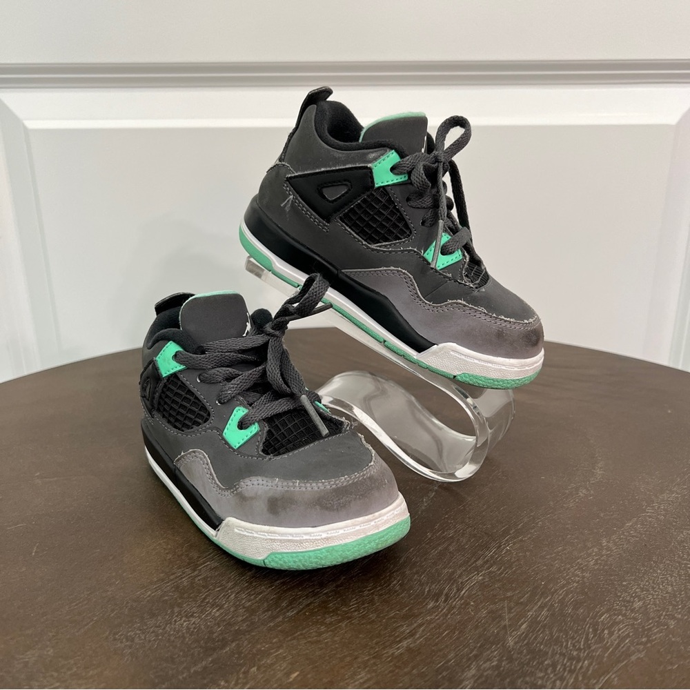 Jordan Kids' “Retro 4 Green Glow” Sneakers